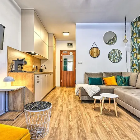 Okrzei - Blisko Centrum, Wyciagu - By Royal Aparts Appartamento