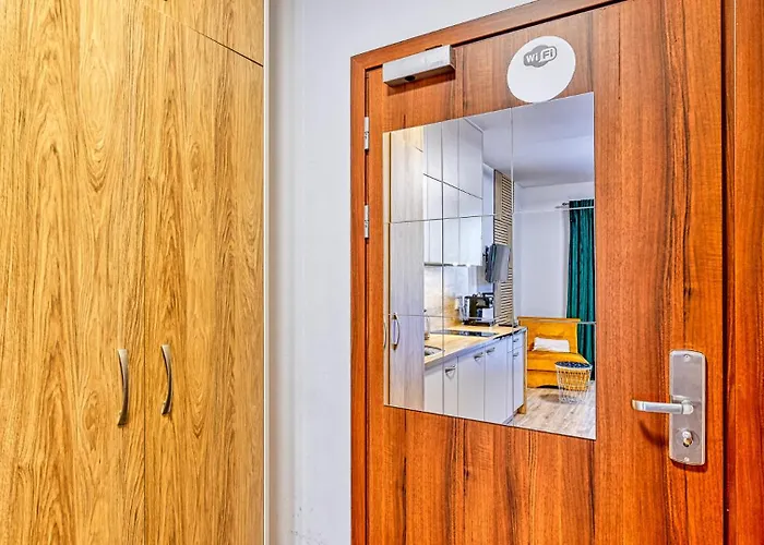 Okrzei - Blisko Centrum, Wyciagu - By Royal Aparts Daire